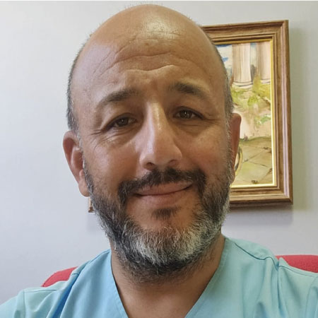 Dr. Federico Motiveros